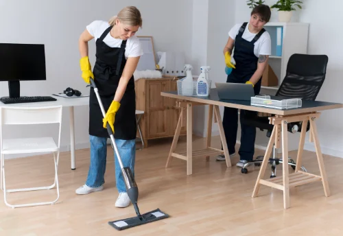 Nettoyage de bureau professionnel à Saint-Georges-de-Reintembault